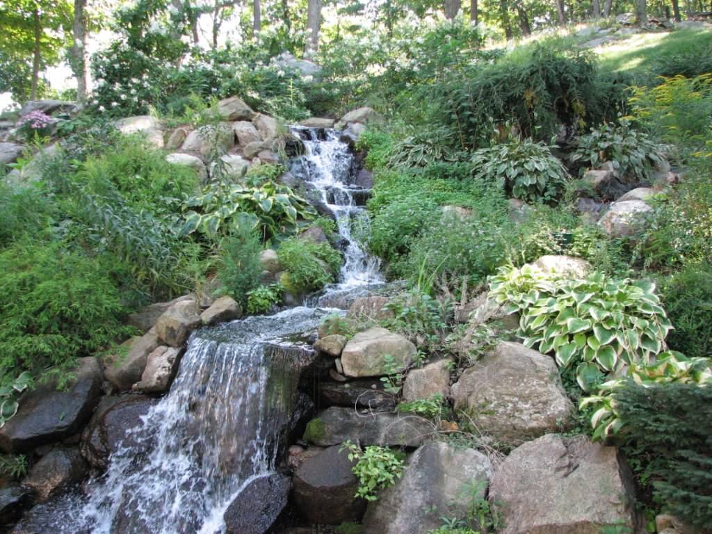 Landscaping and landscape design image. Serving Rockland County NY, Orange County NY, Sloatsburg & Pierson Lakes homes since 1973 with creative landscaping design and construction